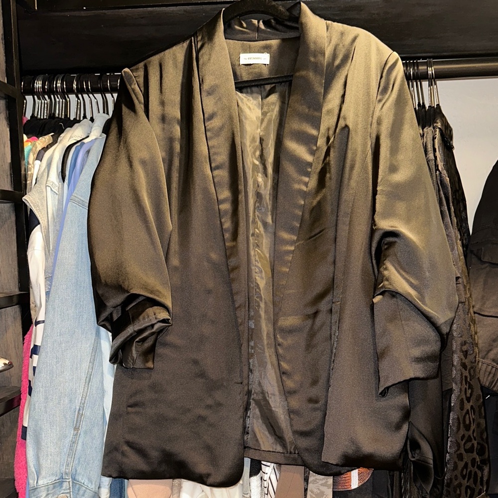 Eesome Black Satin Blazer